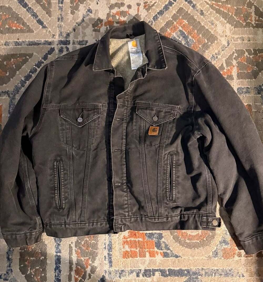 Carhartt J233 BLK Sherpa Lined Denim Trucker Jacket